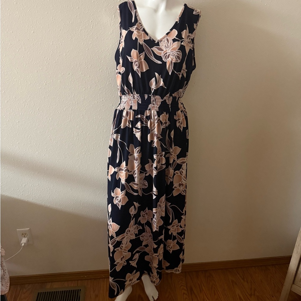 Elegant Floral Maxi Dress - Navy blue and Pink